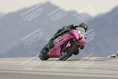 media/Sep-21-2025-Race Pace (Sun) [[98bf33ef95]]/Verified/8-Turn 9 (1135am)/